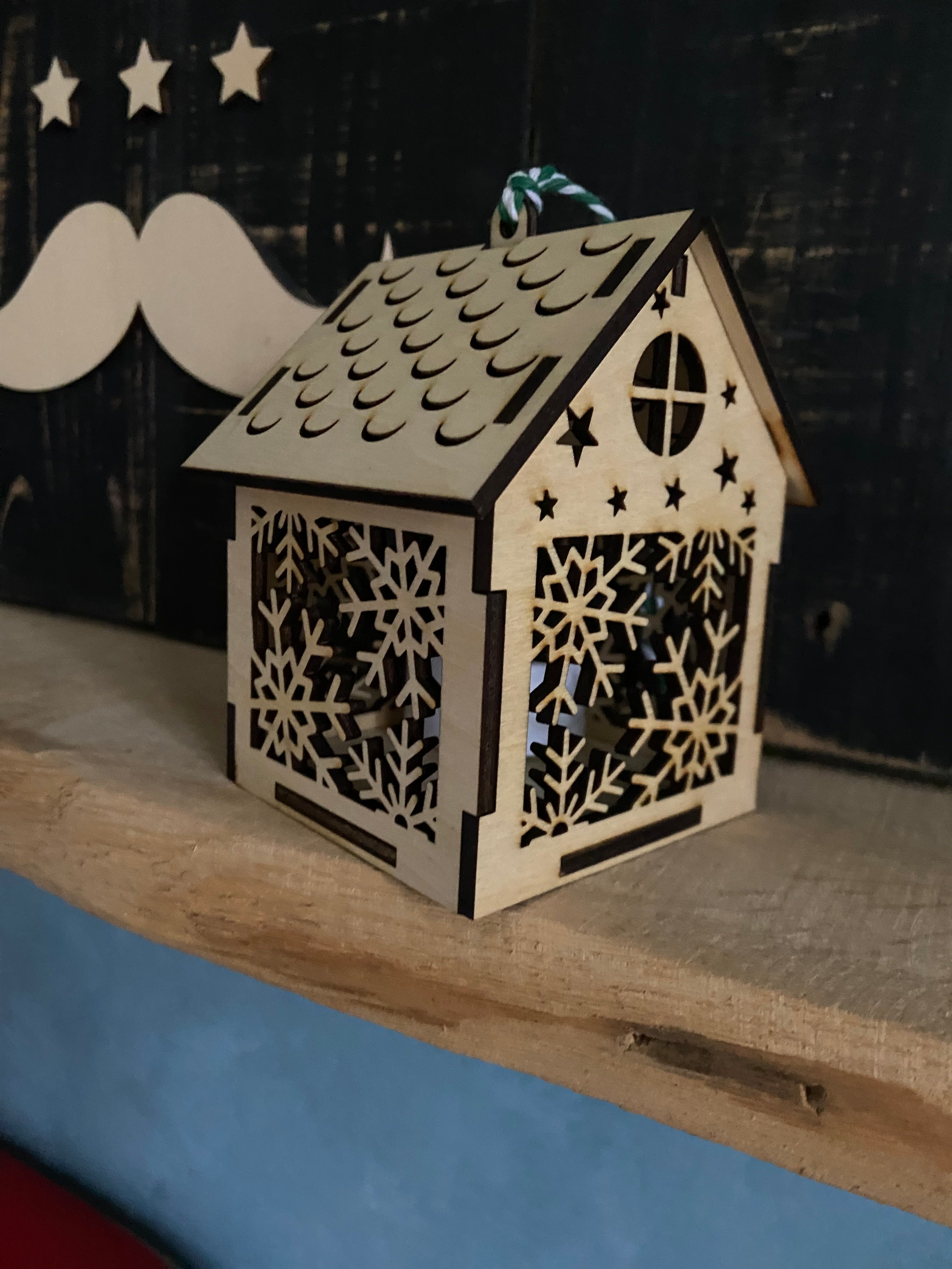 Maisonnette lumineuse - Noël - promo