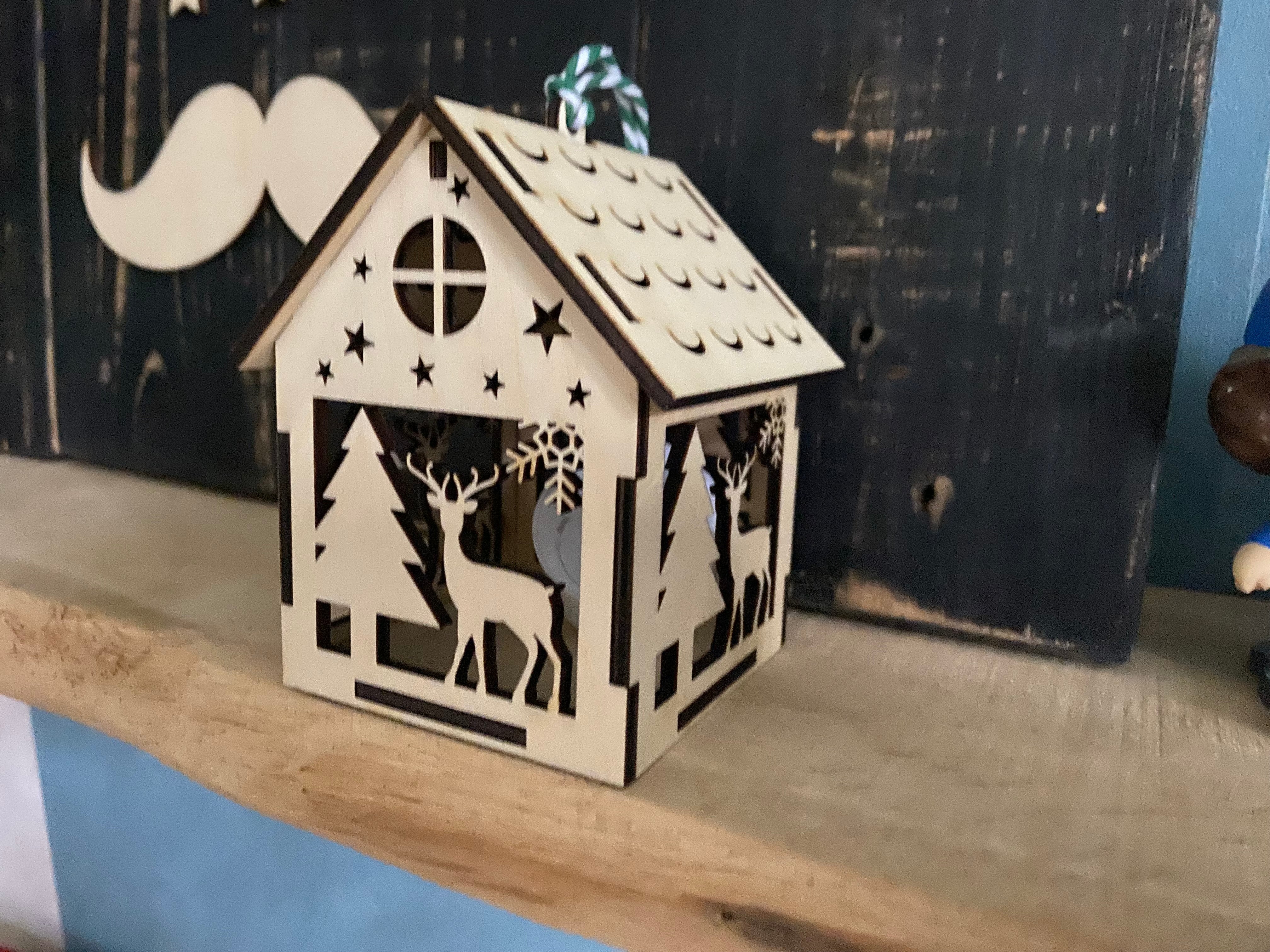 Maisonnette lumineuse - Noël - promo