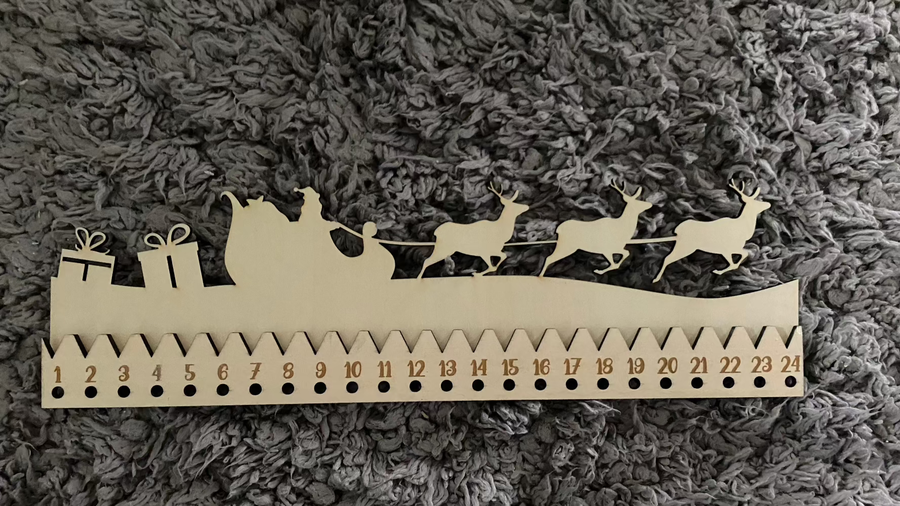 Calendrier de l'avent - Père noël rennes En bois - Découpe laser - MMWood
