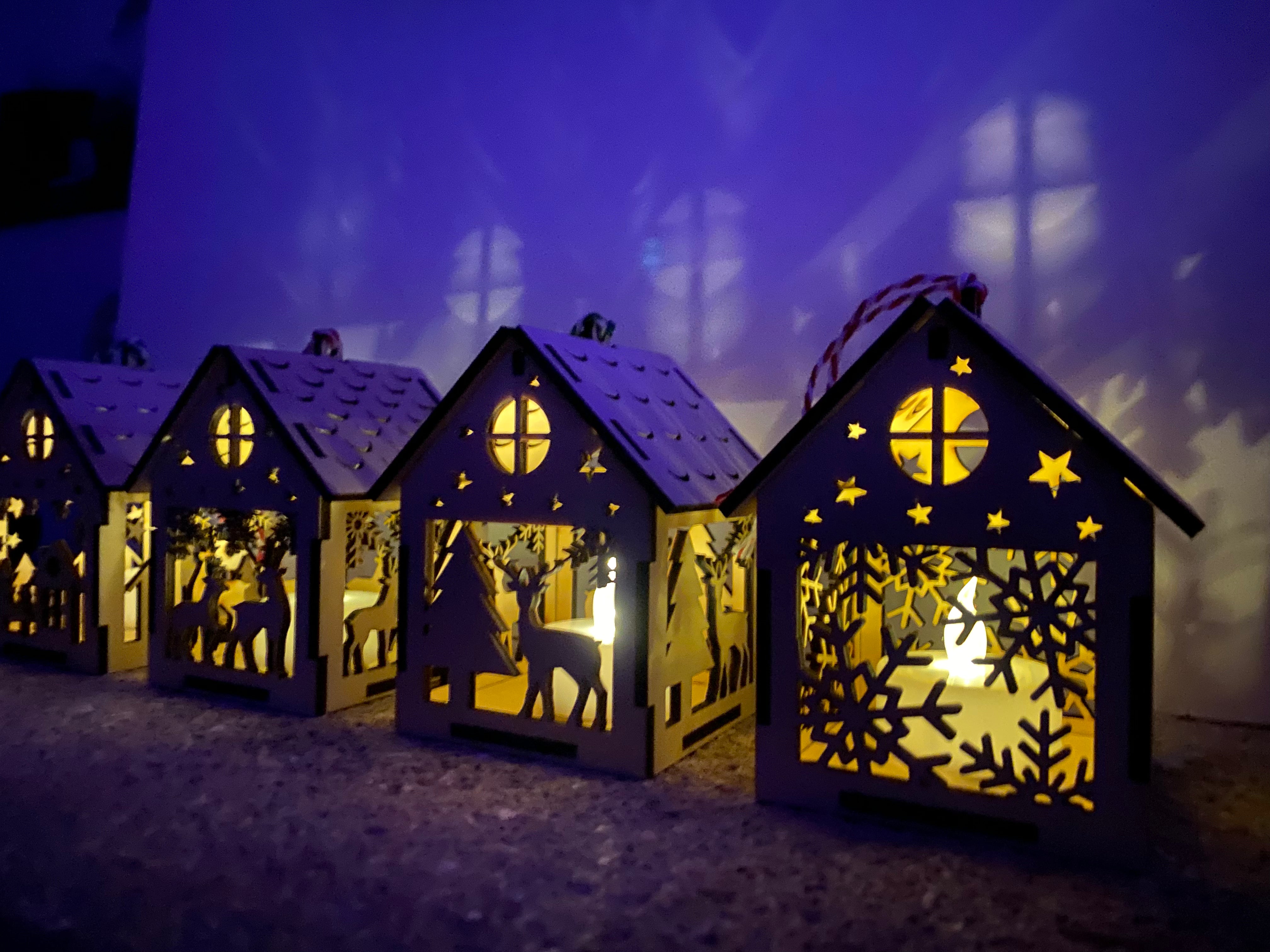 Maisonnette lumineuse - Noël - promo