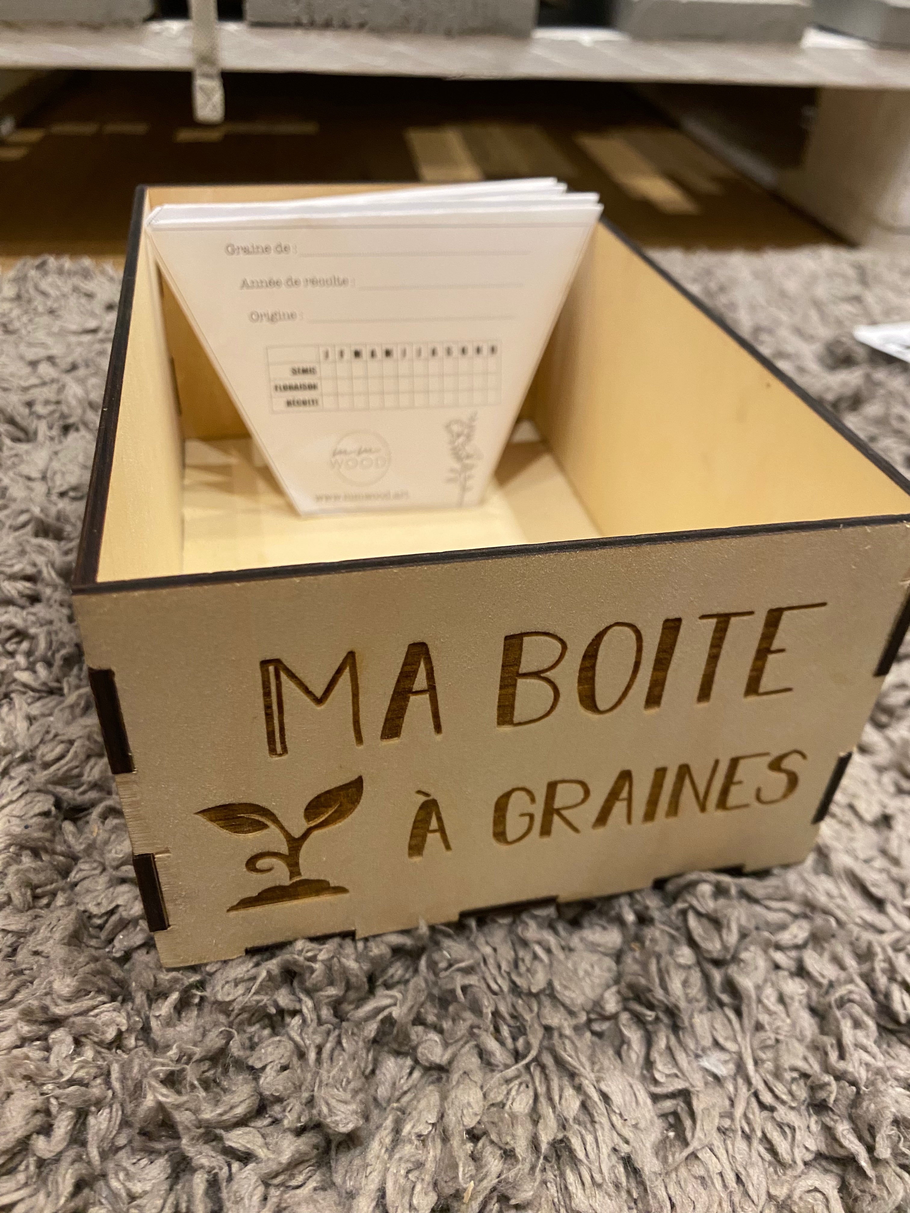 Boîte à graines abîmée