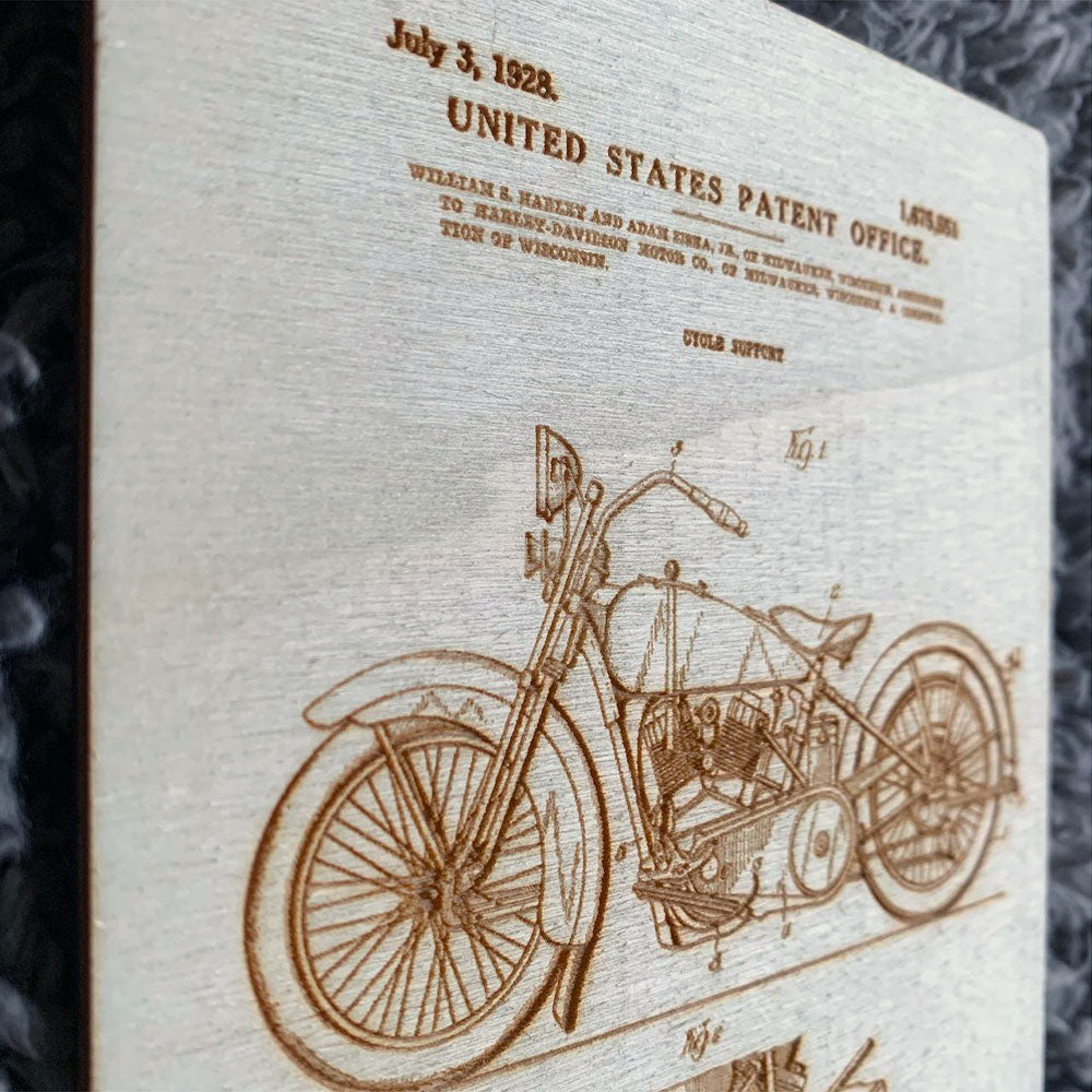 Gravure sur bois Harley Davidson - mmwood - mmwood.art