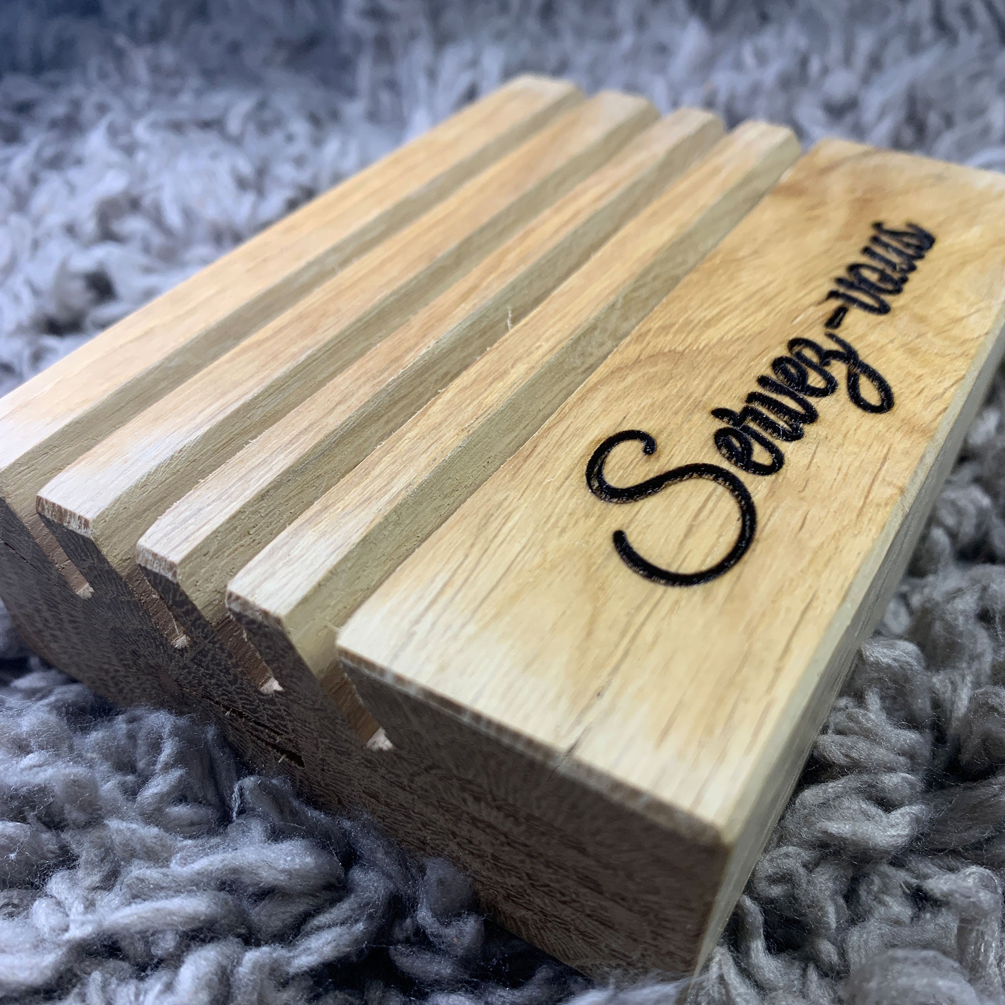 Porte-carte personnalisé en bois
