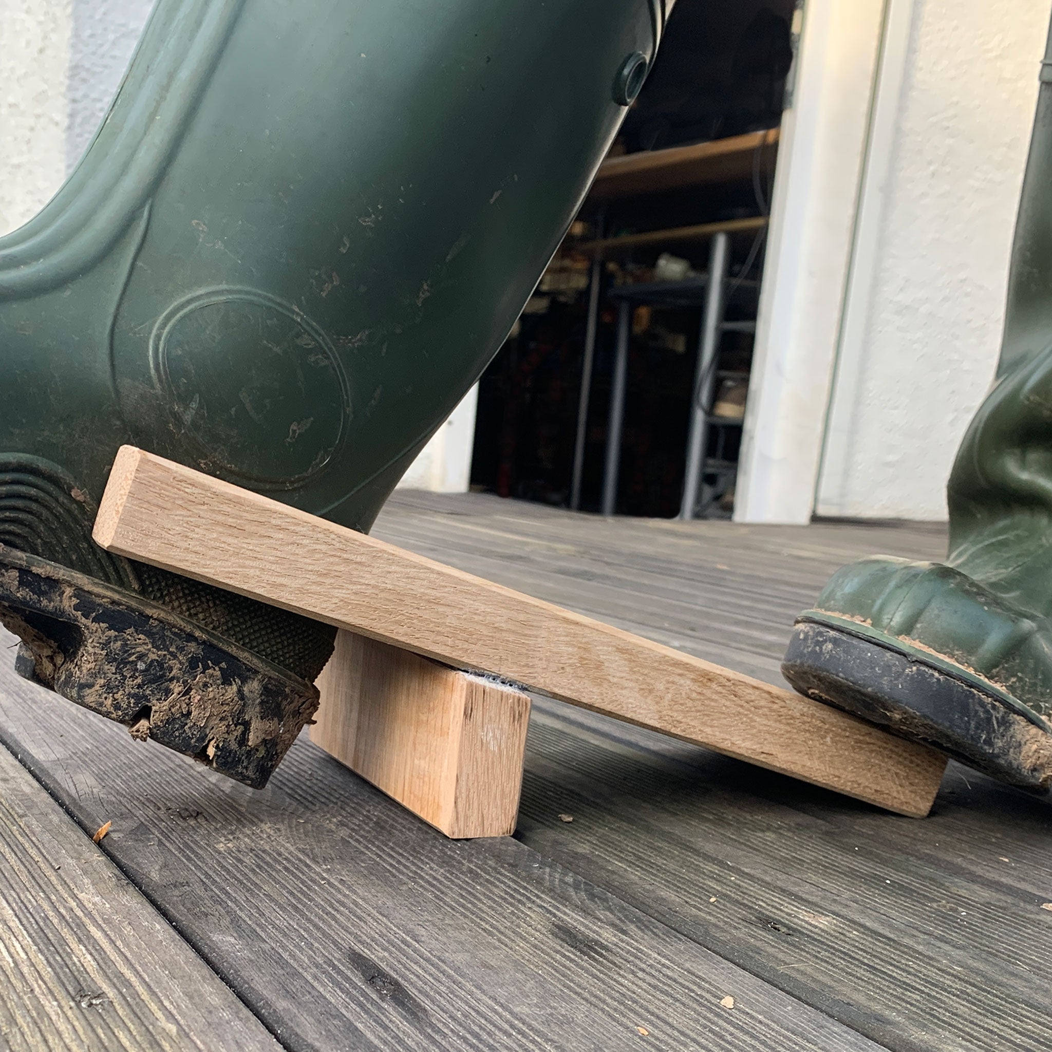 Enlève-bottes en bois personnalisé